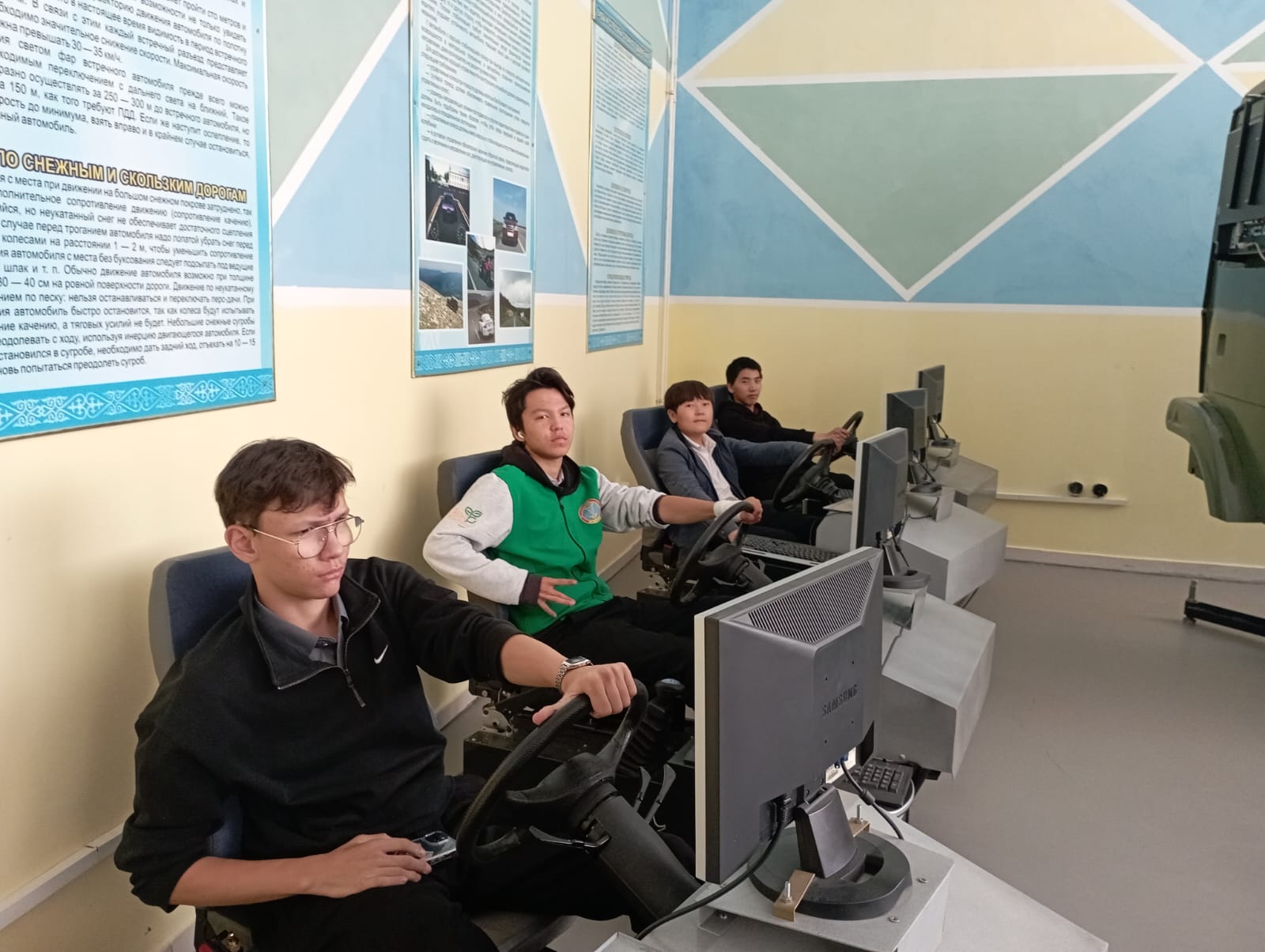 https://ptk-astana.edu.kz/storage/app/uploads/public/682/f05/92c/682f0592c2869471970416.jpg