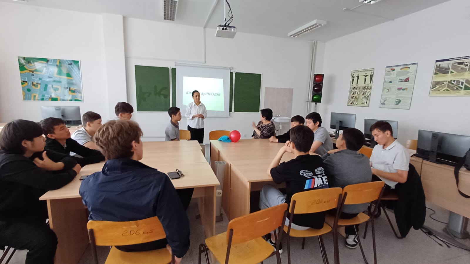 https://ptk-astana.edu.kz/storage/app/uploads/public/683/057/deb/683057deb1e2b905313640.jpg
